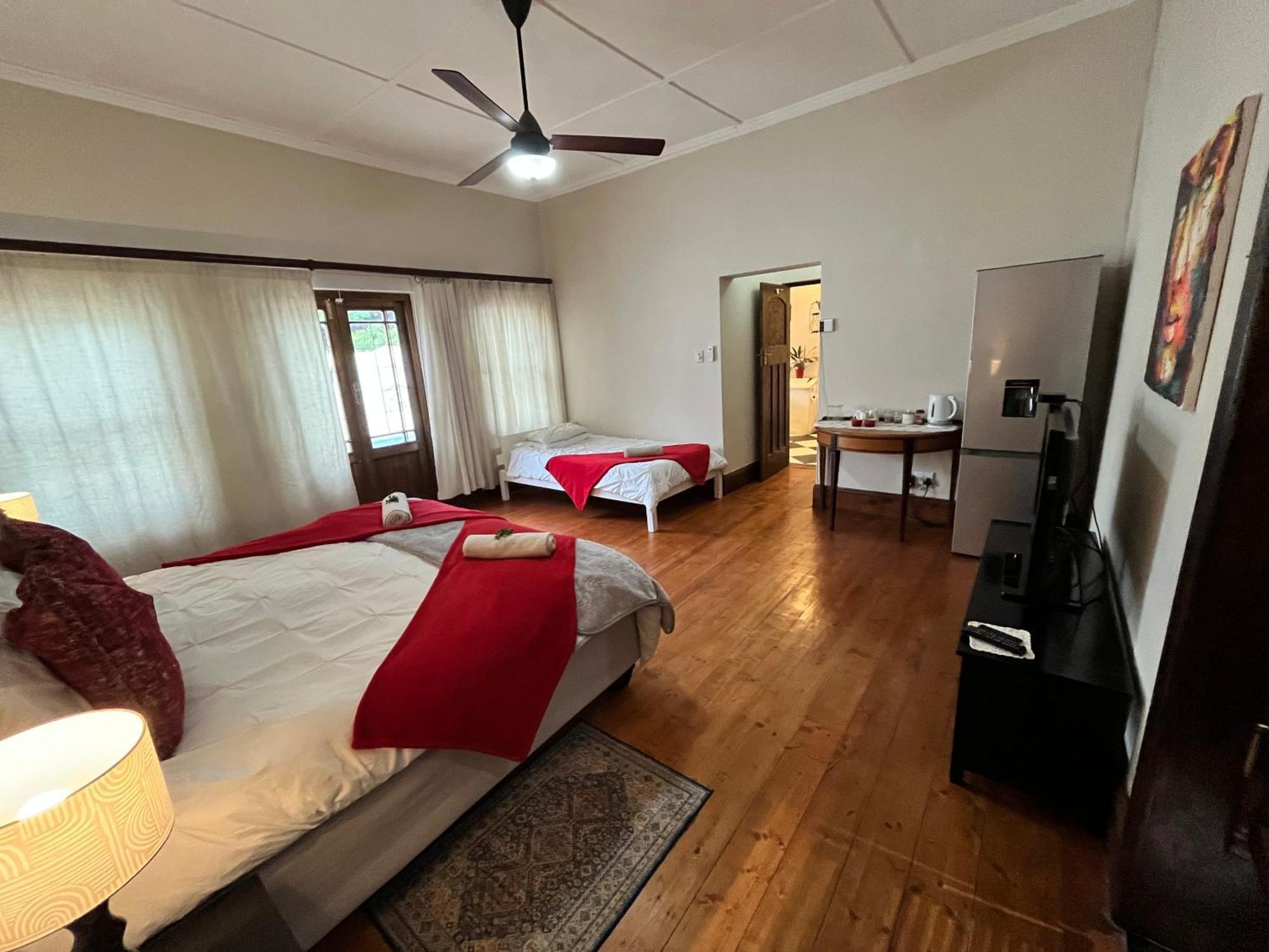 Toni'S Cottage Graaff Reinet Luaran gambar